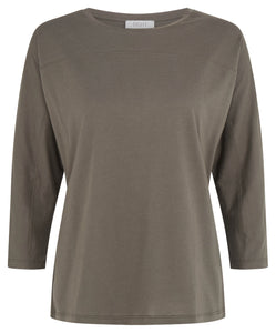 Batwing Tee Olive